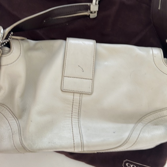 Coach leather shoulder bag - Picture 4 of 10